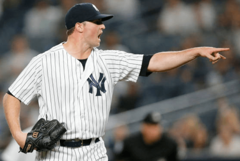 Zach Britton returns to Yankees on 3-year contract - Jomboy Media